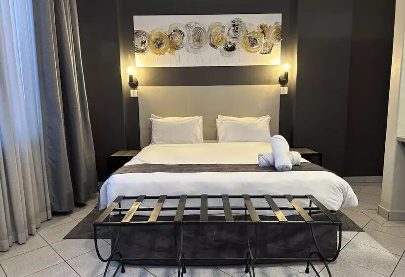 N1 Hotel Samora Machel Harare