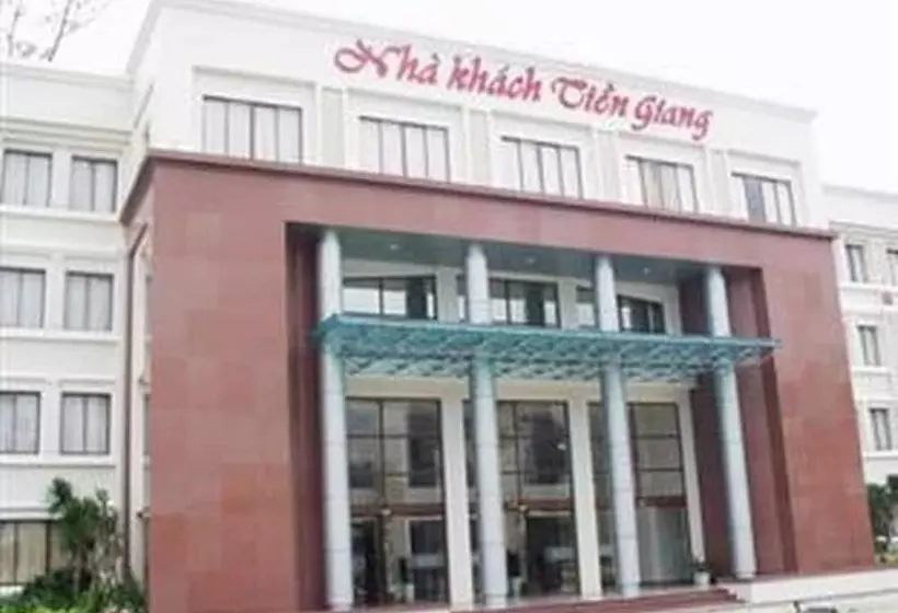 هتل Nha Khach Tien Giang