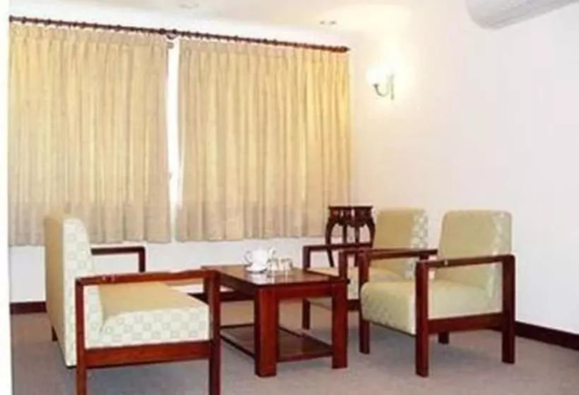 هتل Nha Khach Tien Giang