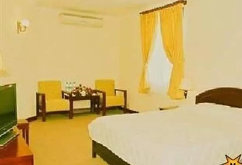 هتل Nha Khach Tien Giang