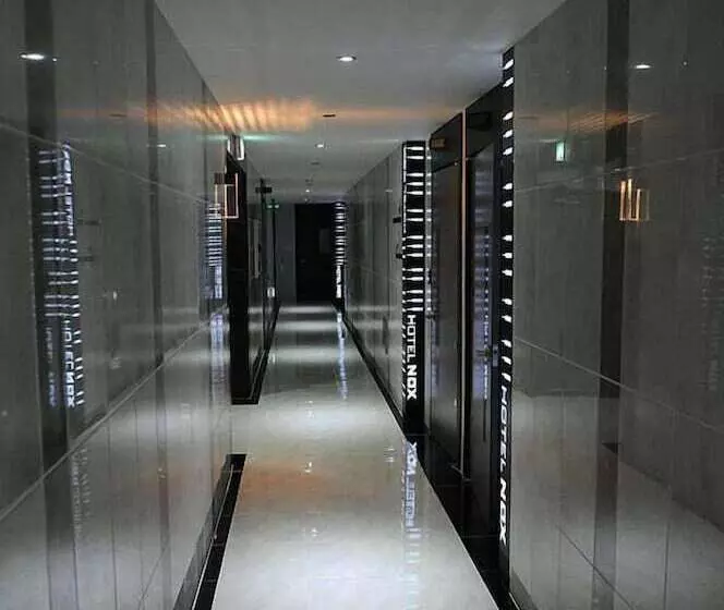 Hotel Nox