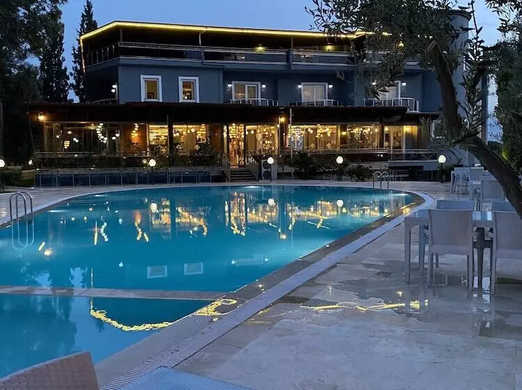 هتل Pamukkale White Heaven Suite