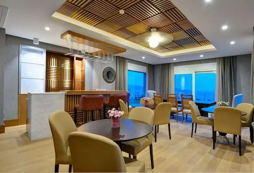 בית מלון כפרי Regnum Escana Boutique