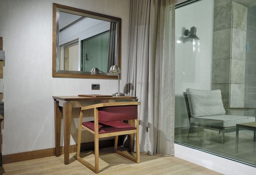 هتل Regnum Escana Boutique