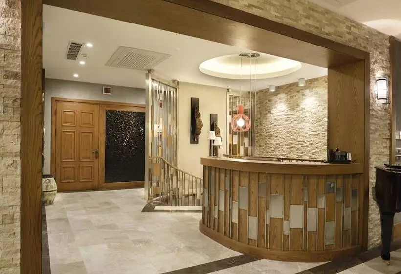 בית מלון כפרי Regnum Escana Boutique