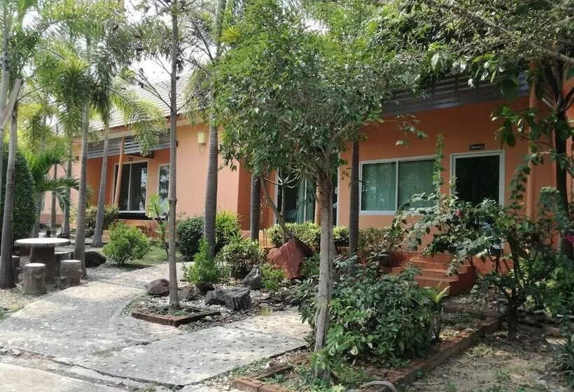 בית מלון כפרי Rimpu Hill Resort