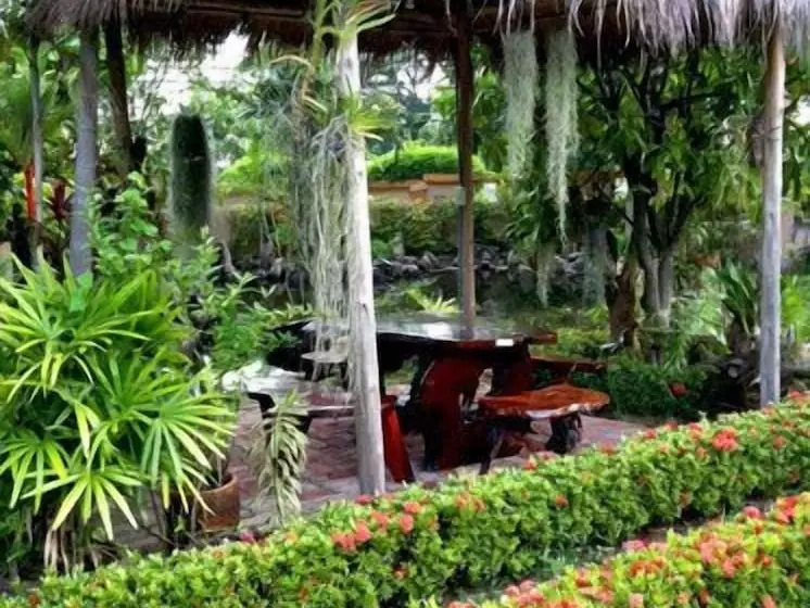 בית מלון כפרי Rimpu Hill Resort