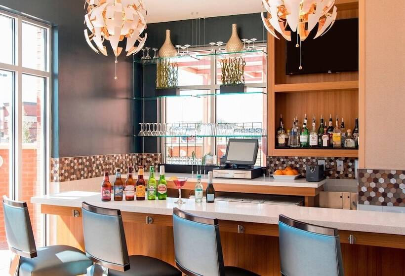 Отель Springhill Suites Houston Sugar Land