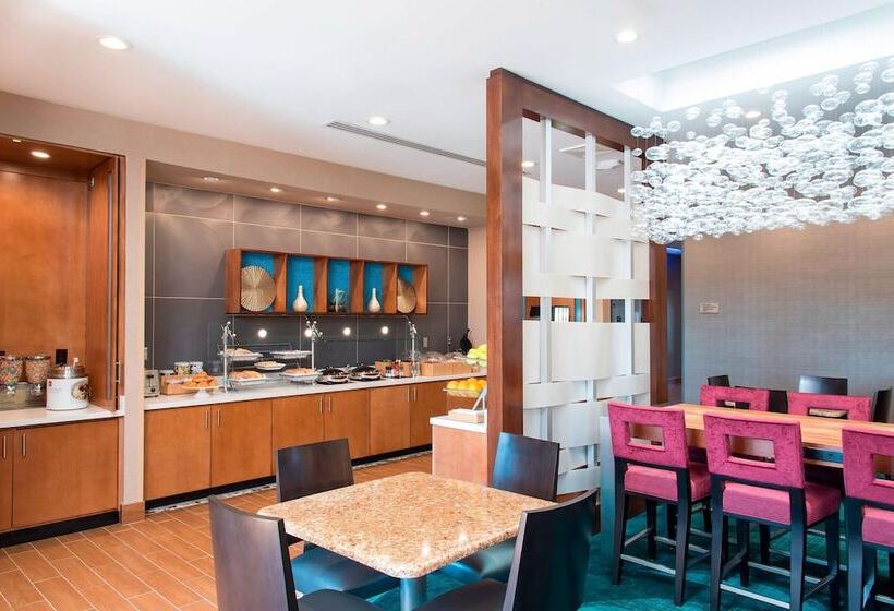 Отель Springhill Suites Houston Sugar Land