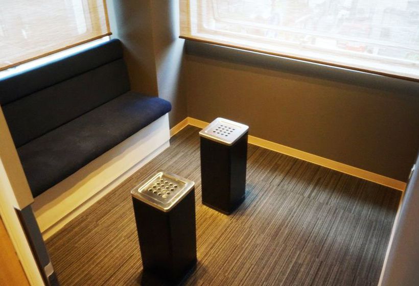 캡슐 호텔 Tokyo Ginza Bay