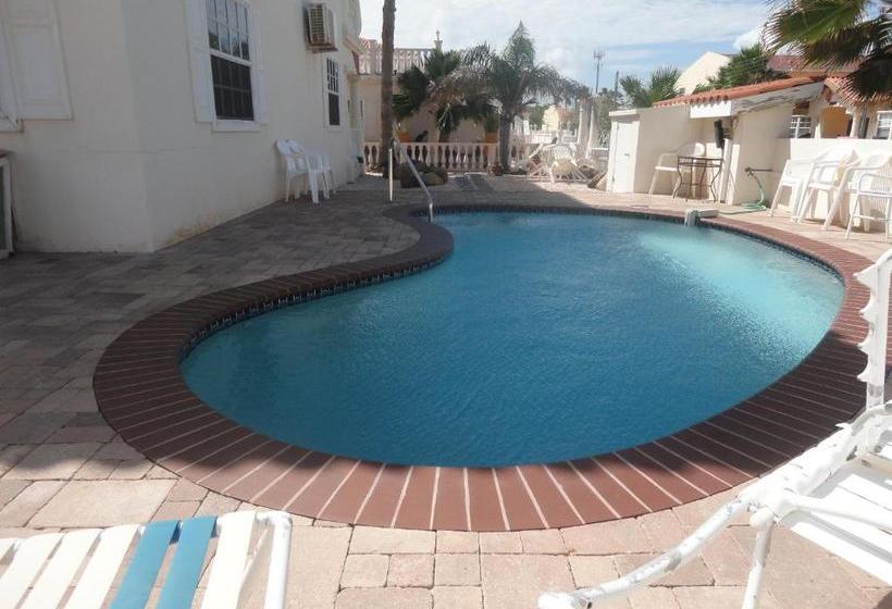 Landslake Apartments