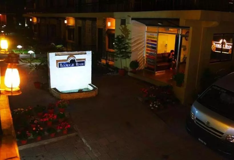 Moonlight Resort And Spa