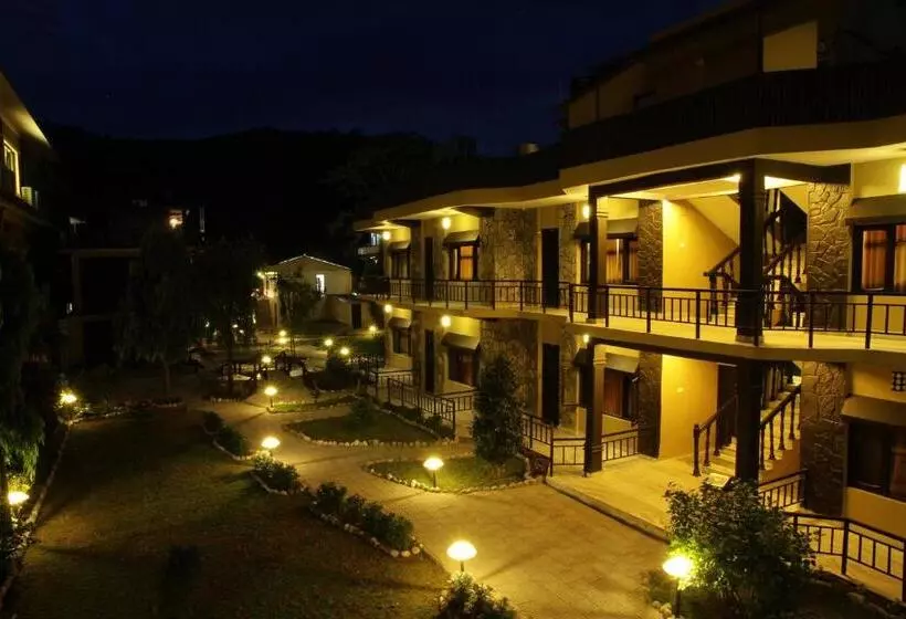 Moonlight Resort And Spa