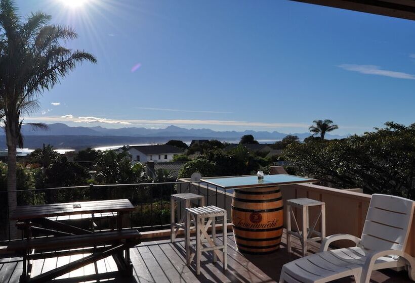 فندق صغير Amakaya Backpackers Travelers Accommodation