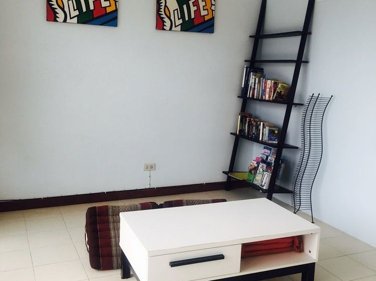 הוסטל Dd Guesthouse & Backpacker