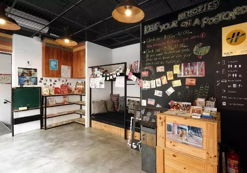 Meeting Mates Hostel