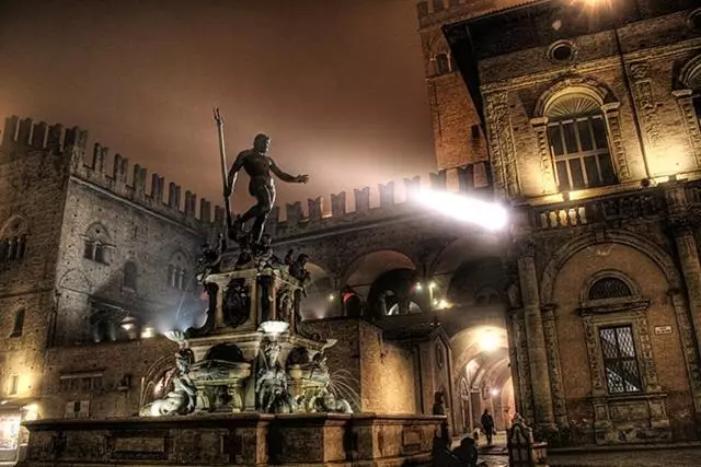 تختخواب و صبحانه Bologna Center Town