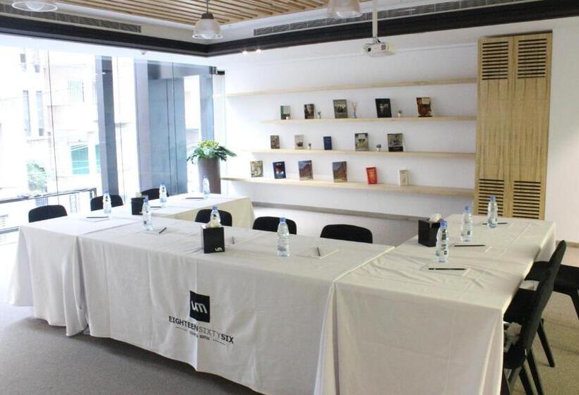 هتل 1866 Court & Suites