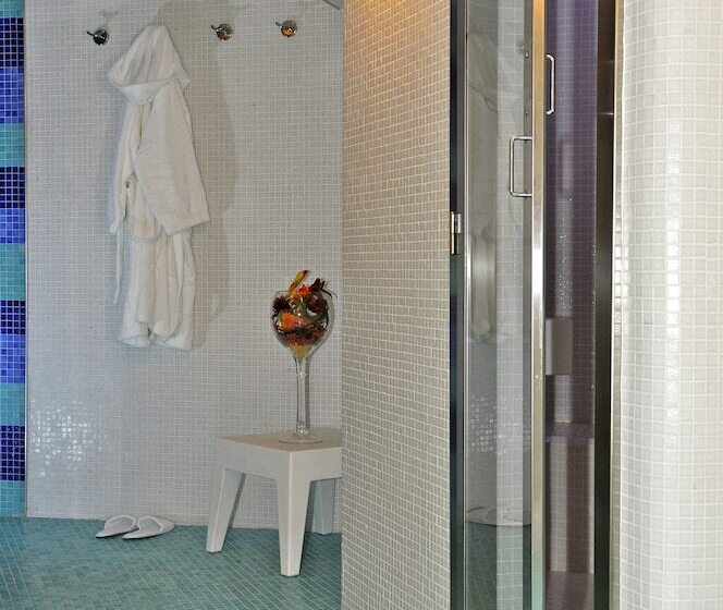 בית מלון כפרי Del Conte