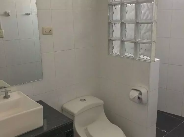 בית מלון כפרי Don Giovanni Mancora