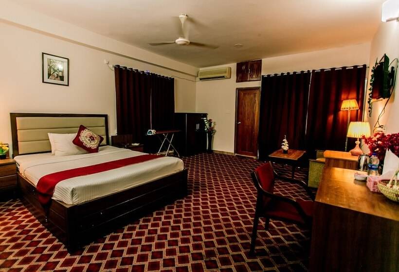 هتل Garden Residents Uttara Lake View