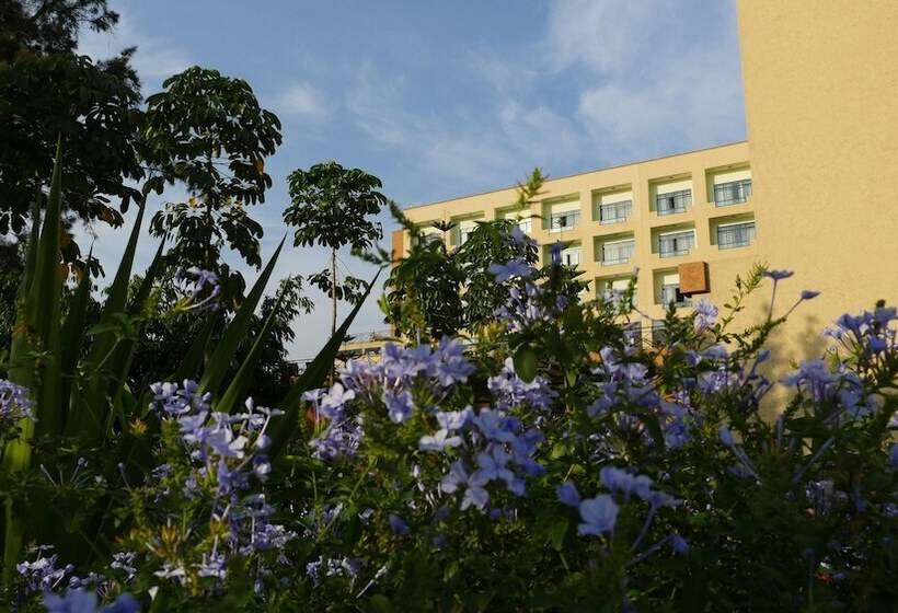 فندق Gorillas Golf