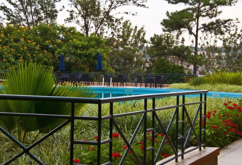 فندق Gorillas Golf