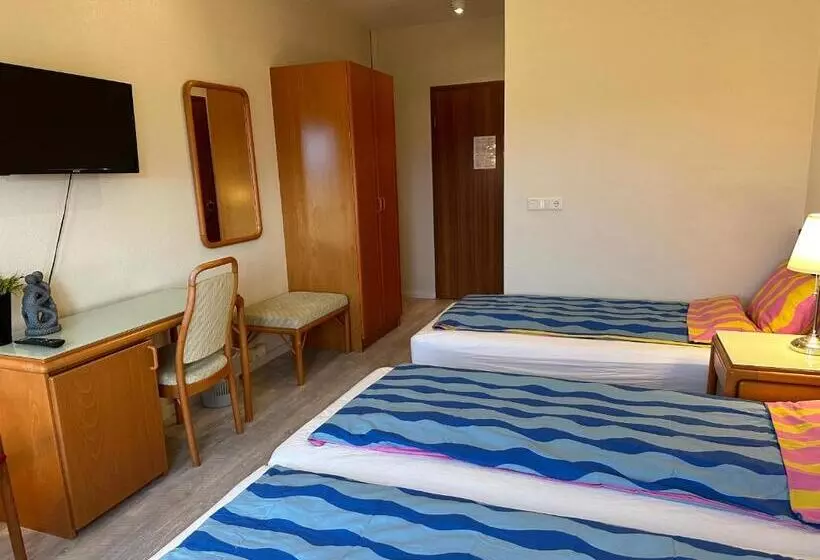 בית מלון כפרי North Star Staðarflöt