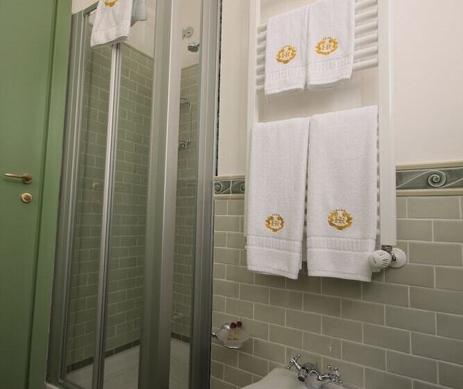 בית מלון כפרי Rojan