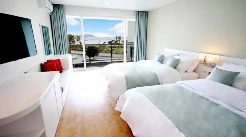 ホテル The Four Grace Resort