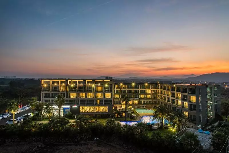 ホテル The Four Grace Resort