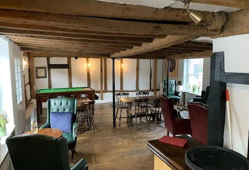 Hotelli The Rose And Crown