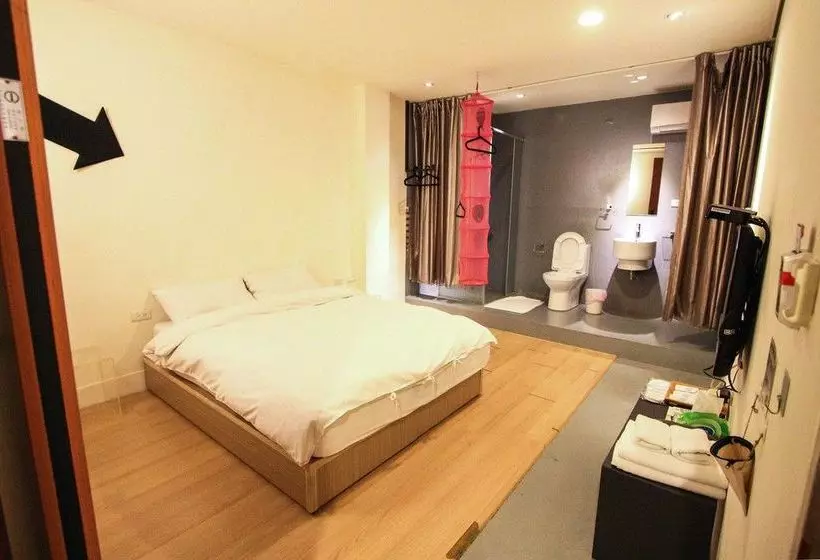 I-gogo Yesorno Hostel