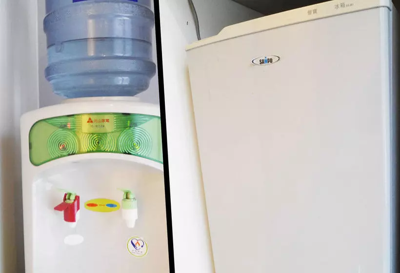 I-gogo Yesorno Hostel