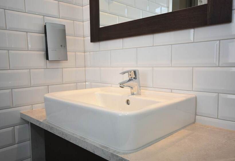 Lankanholmen Sea Cabins