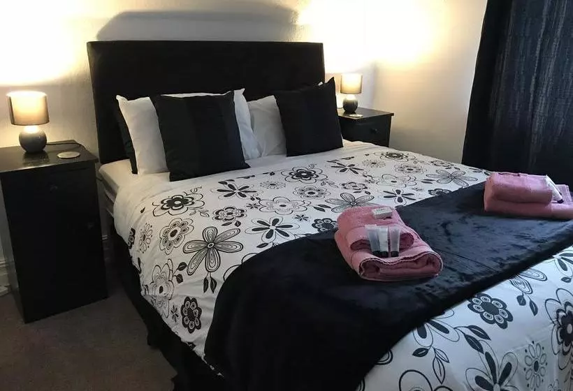 Lindores Todmorden Bed And Breakfast