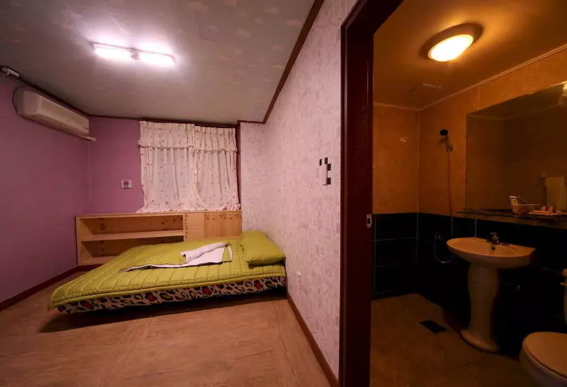 بنسيون Gdygla Guesthouse