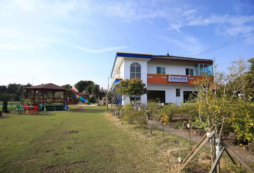 بنسيون Gdygla Guesthouse