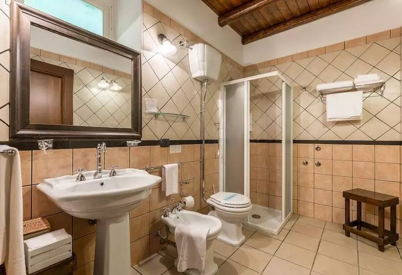 بنسيون La Muraglia