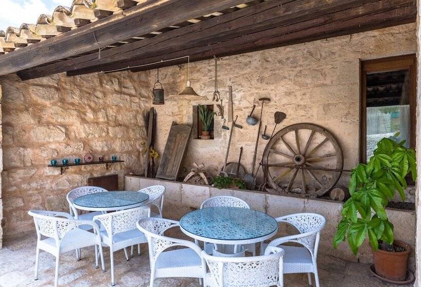 بنسيون La Muraglia