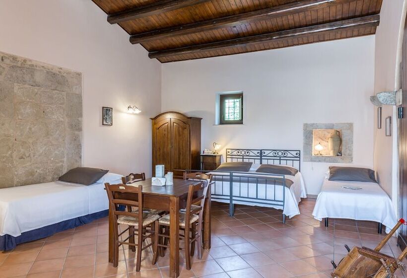 بنسيون La Muraglia