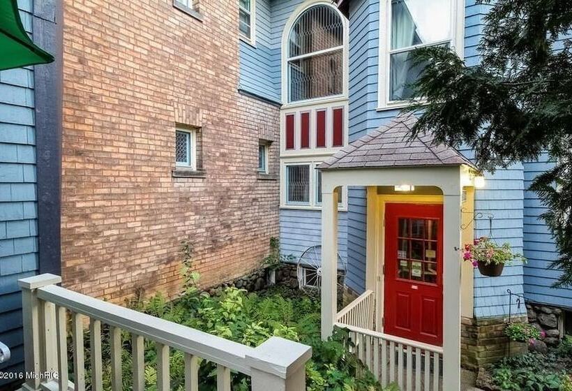 Saravilla Bed & Breakfast