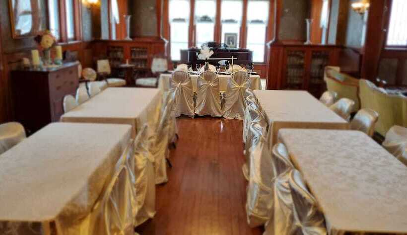 Saravilla Bed & Breakfast