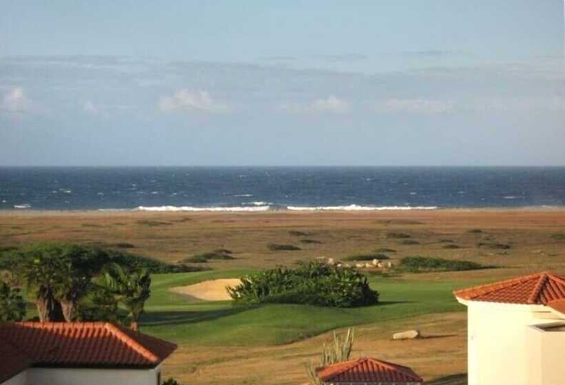 Walking To The Beach Villa