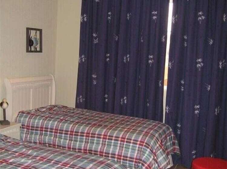 Walking To The Beach Villa