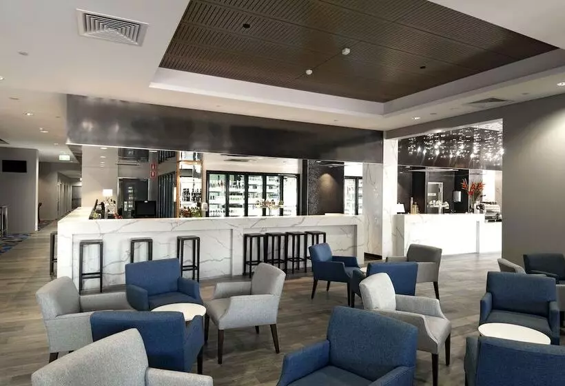 H On Mitchell Apartment