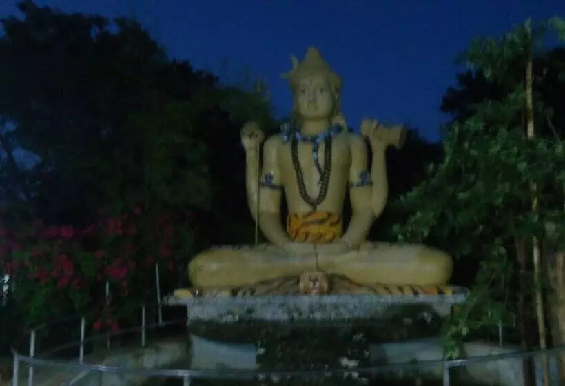 Heina Nature Resort & Yala Safari