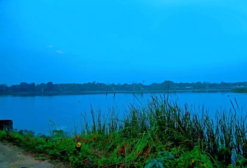 Heina Nature Resort & Yala Safari