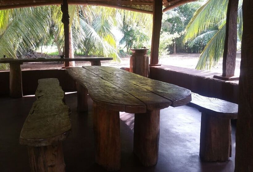 Heina Nature Resort & Yala Safari