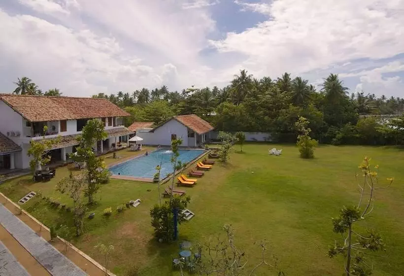 Отель Amaloh Boutique Resort